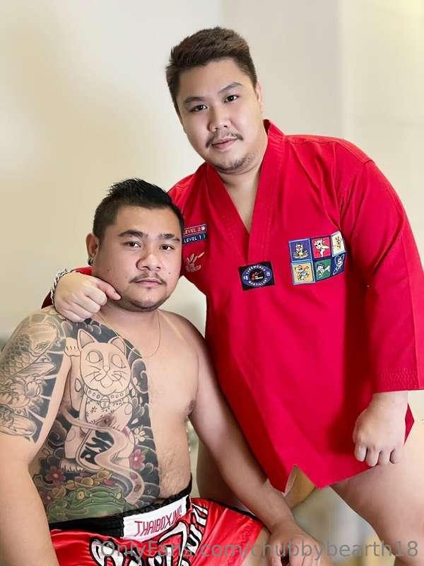 มวยไทย ปะทะ เทคคอนโด ใครจะเย็ดดุกว่ากัน
แล้วเจอกัน เร็วๆนี้ ..
