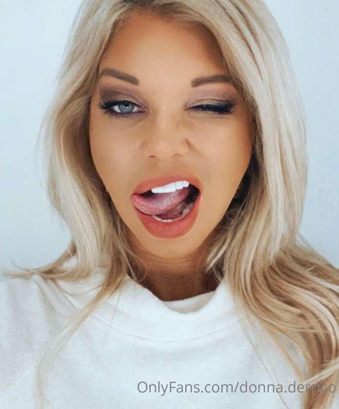 Just in a playful mood! Have you checked your DMs?🔥😉 