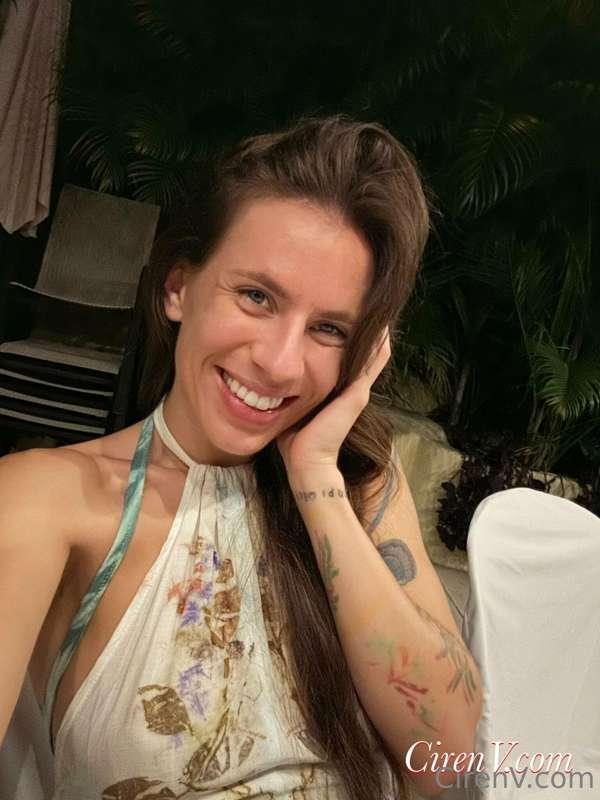 Ciren with her lover in Mexico 🇲🇽 this week.
