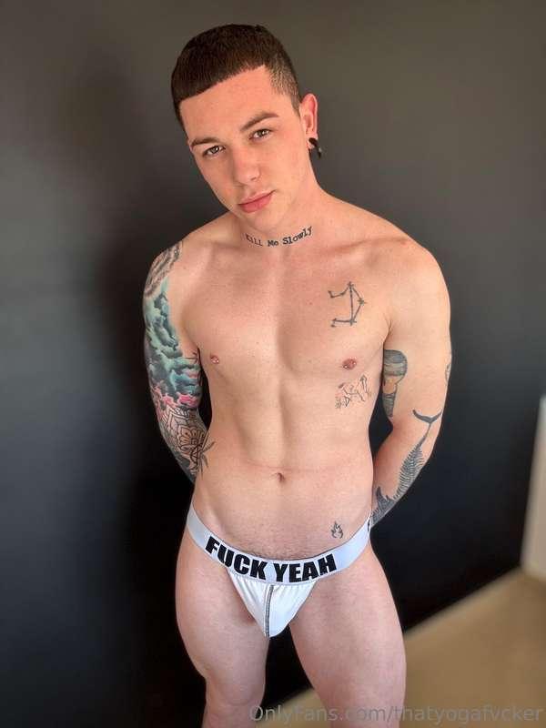 thatyogafvcker image #0