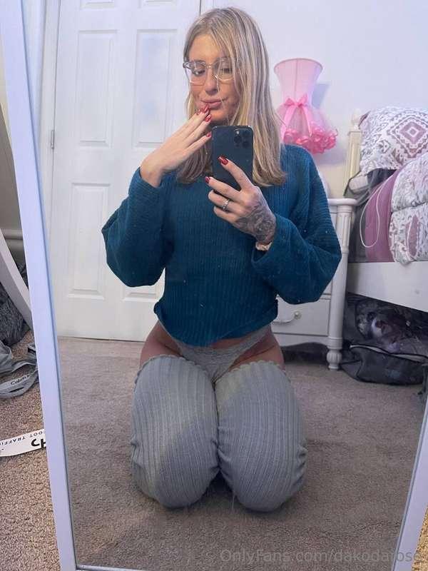 Does blue look good on me? 💙