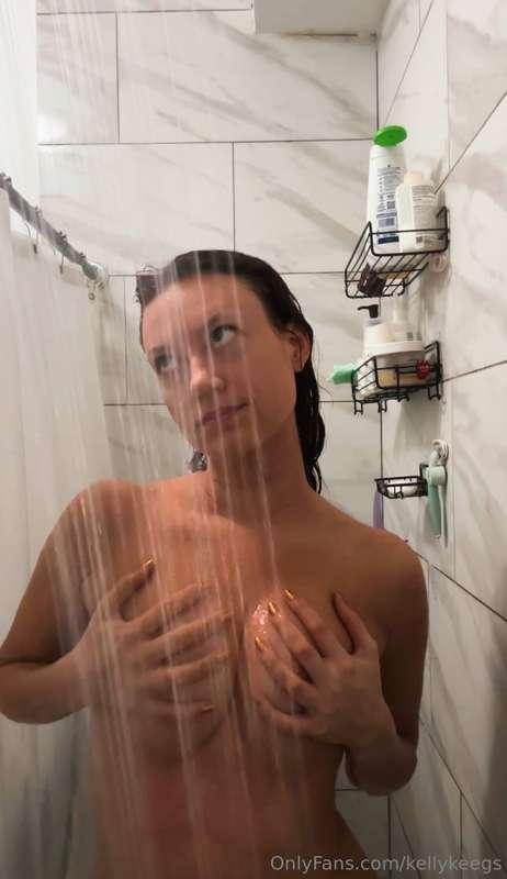 kellykeegs image #5