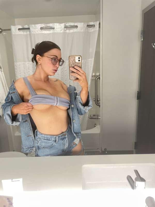 Do you like my top?