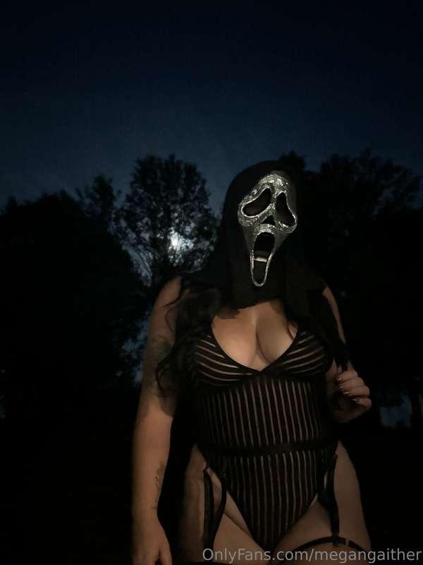Halloween is tomorrow! I’ve played in a lot of costumes this..