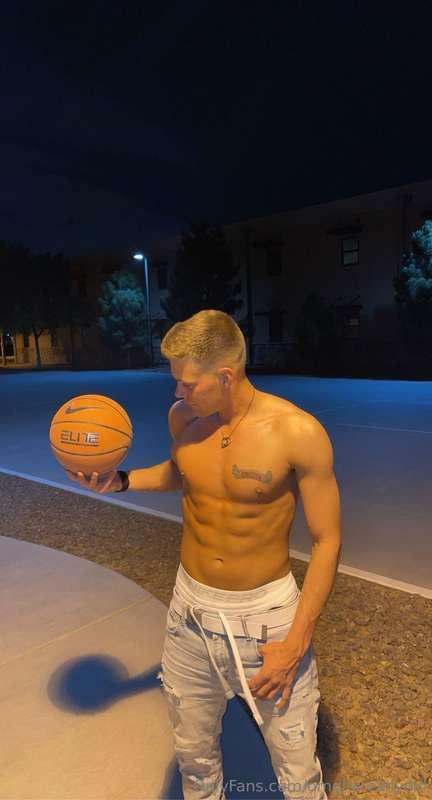 I had the same physique 4 years ago but not as much weight o..
