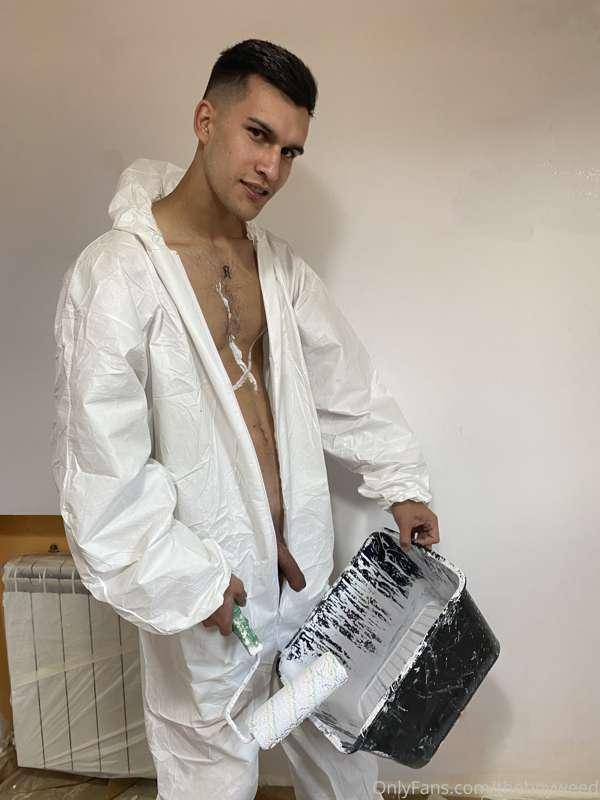 I fill the bucket with white paint?