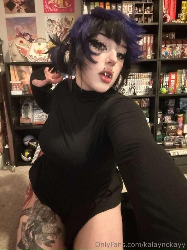 Do you want me to be a bad girl today? 😈