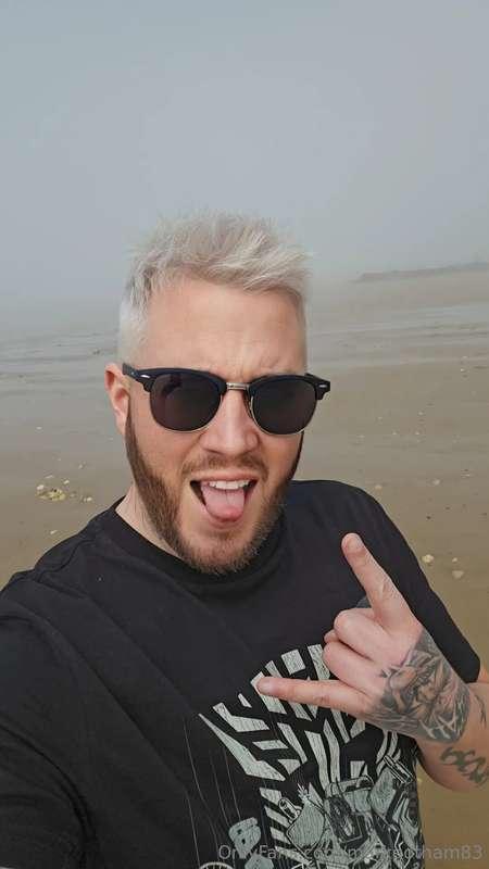 This is beach weather lol