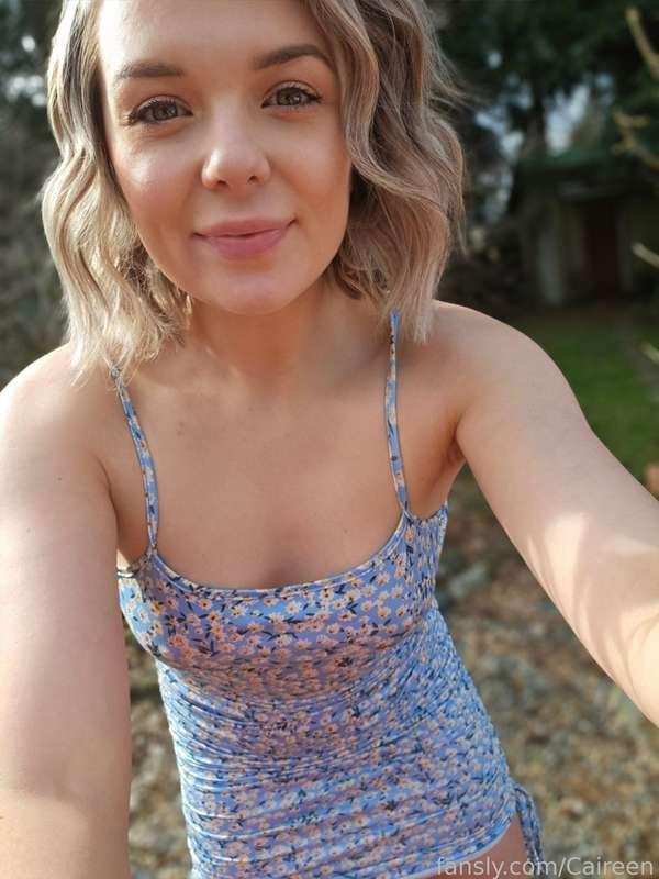 Your favourite girl next door is around 👀

#fyp #milf #girlnextdoor #petite #blonde #smalltits #nipples #pee #fetishfriendly #pussy #ass