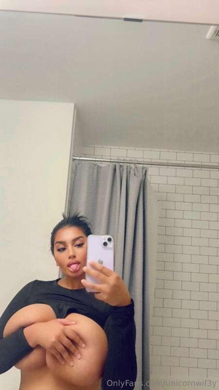 They’re bigger than my head 🥺