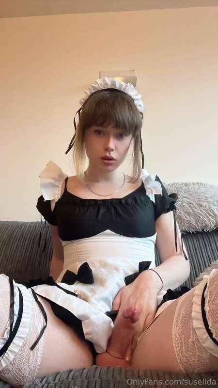 Come kneel, and suck 🥵❤️