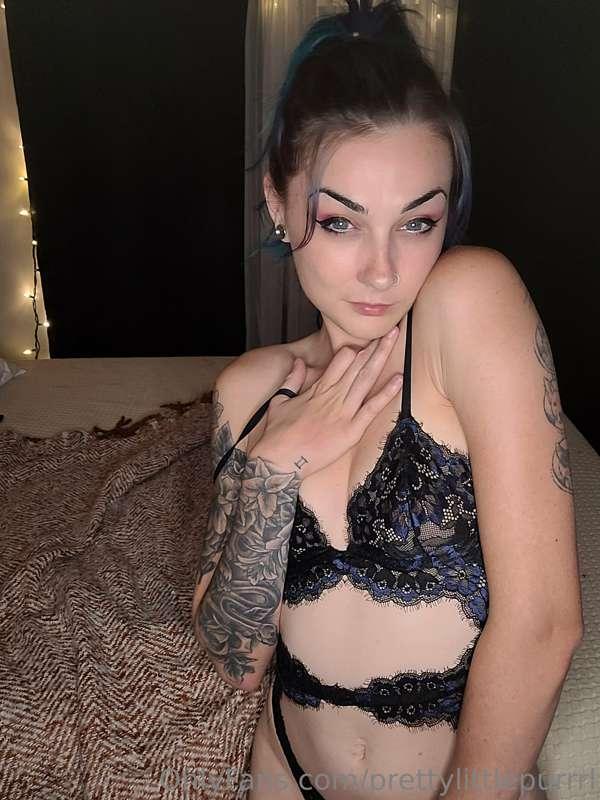 prettylittlepurrrl image #0