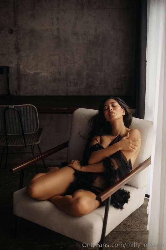 milly_elisson image #1