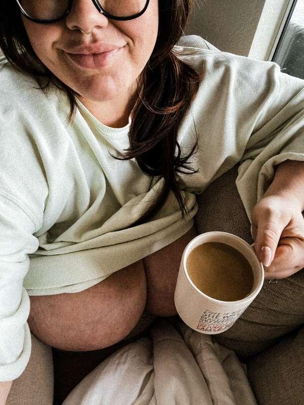 Real time- sipping coffee on the couch while the house is qu..
