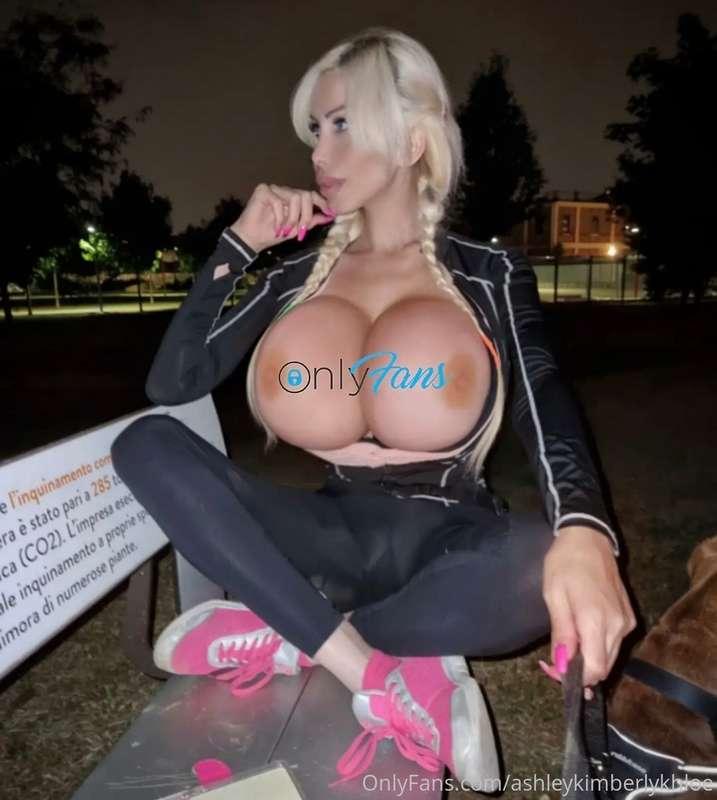 I love my Onlyfans ... and I love my fab subscribers 😍❤💕💦⬇️
