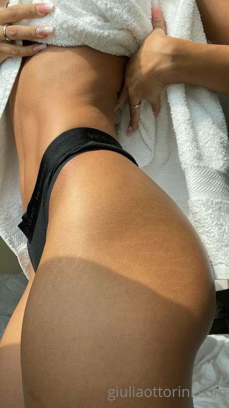 E a voi piacciono le smagliature? A me personalmente fanno i..