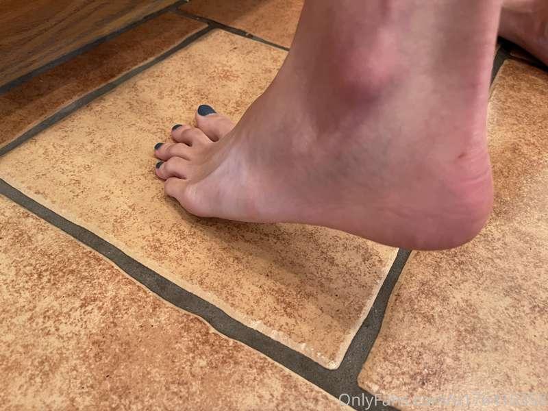 goddesszeldafeet11 image #0