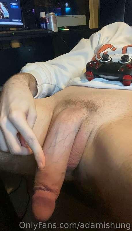 adamishung image #0