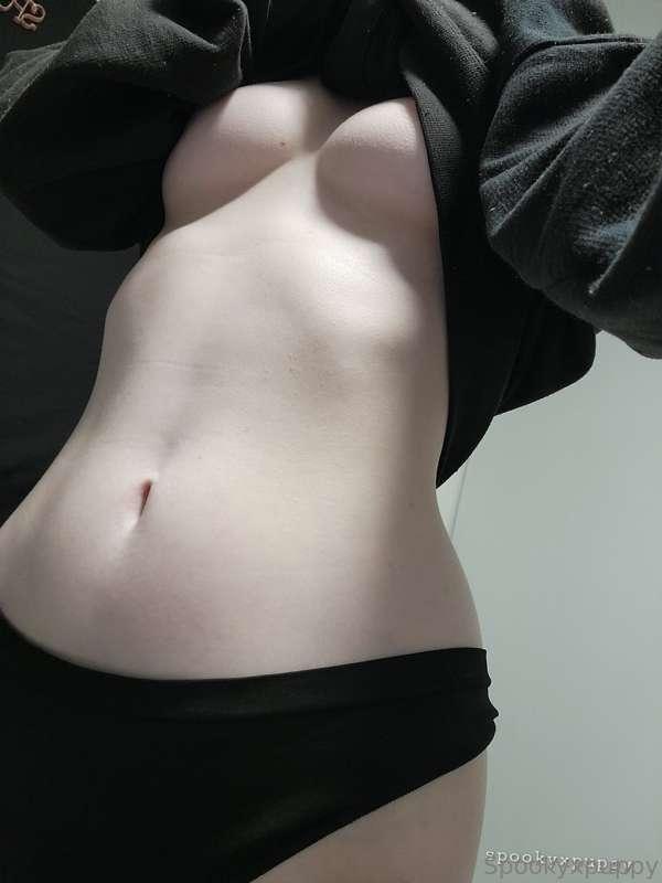 spookyxpuppy image #2