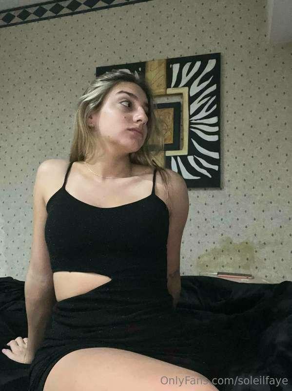 am i breedable, fuckable or gf material? 😈😈