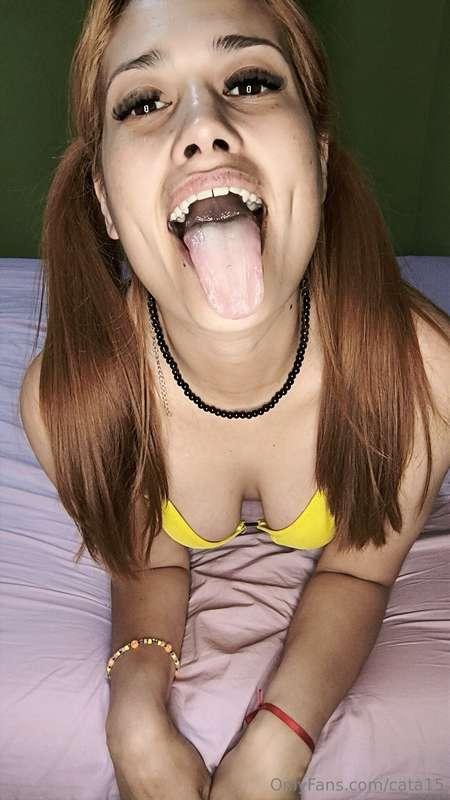 New content baby... Waiting for you in your DMS 😋💌🫦