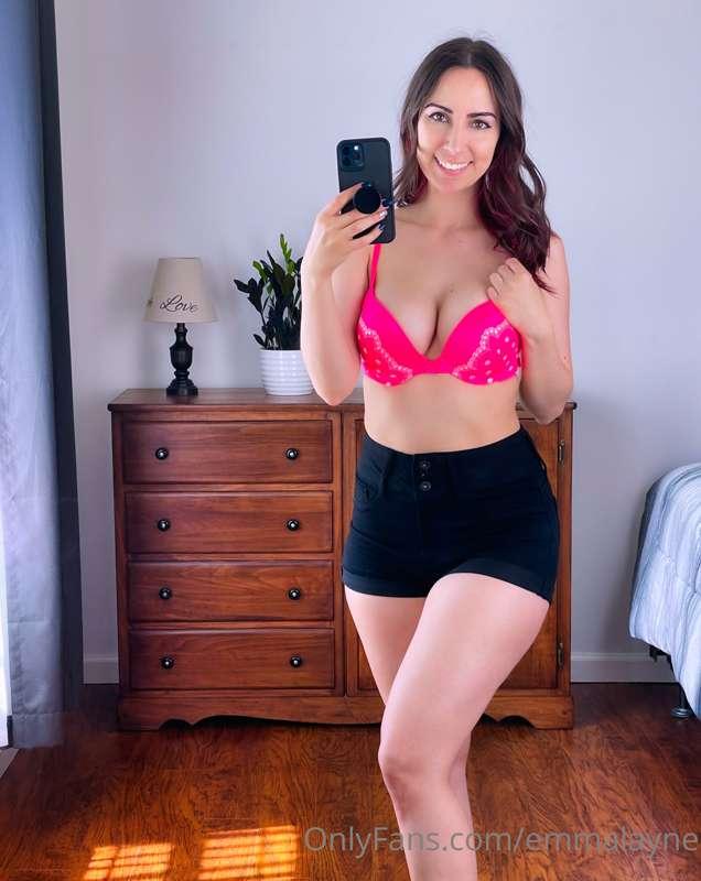 Oops, I forgot my shirt 😜