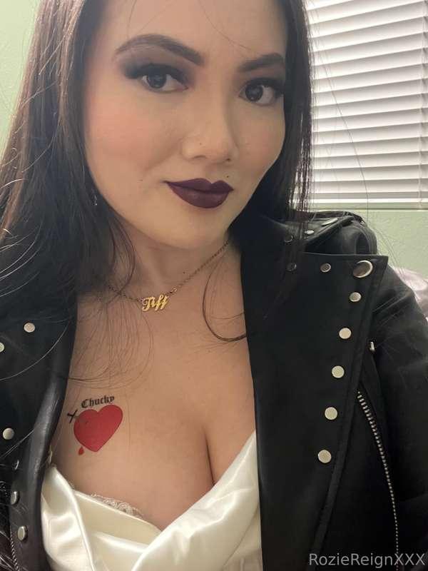 roziereign image #3