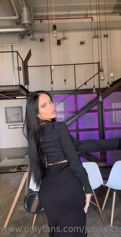 Sexy Saturday 🖤