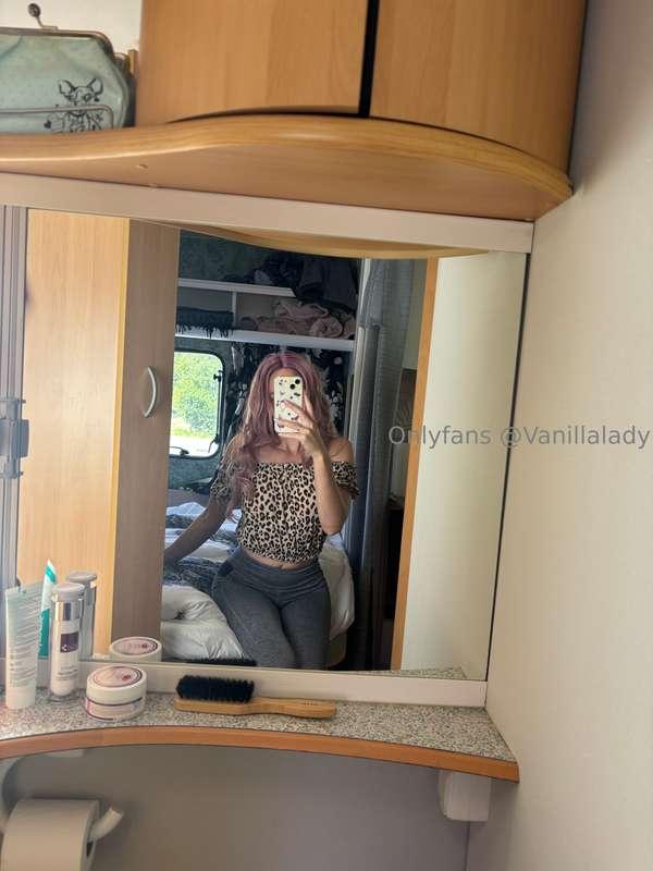 Me ollaan kohta oltu viikko vaunussa 🥰