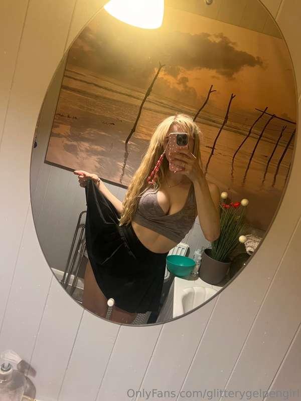 You have an hour with me... message me and tell me what we'r..