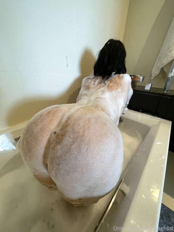 Bubble butt