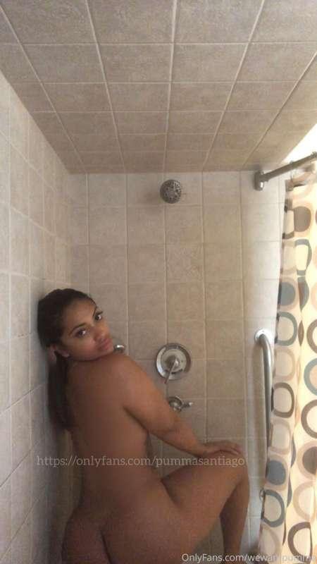I wish you were in this shower with my right now boo :) unlo..