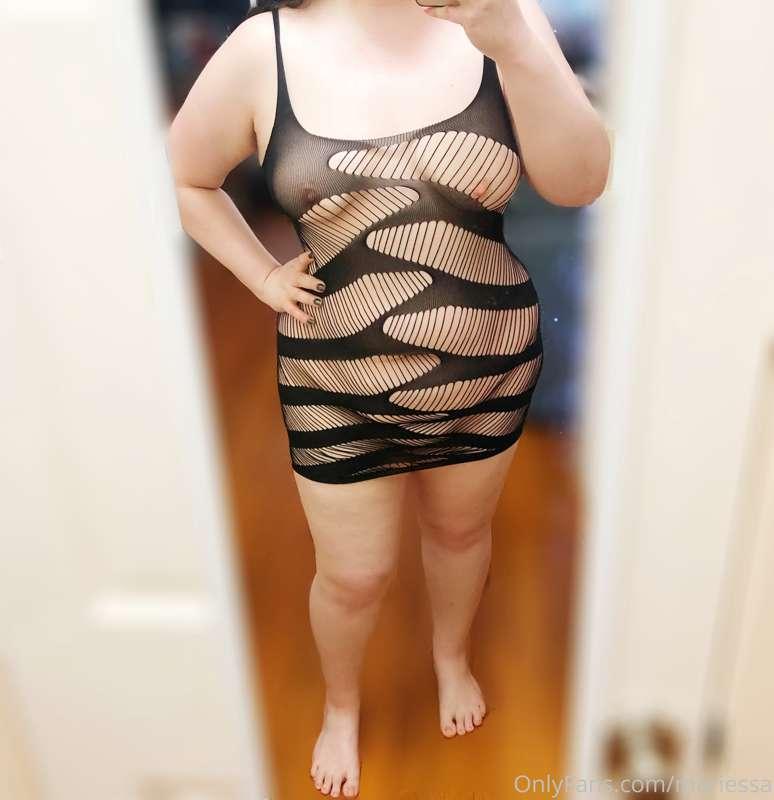 I’m doing well on my goals of being mostly naked all weekend..