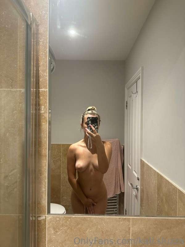 Shower timeee