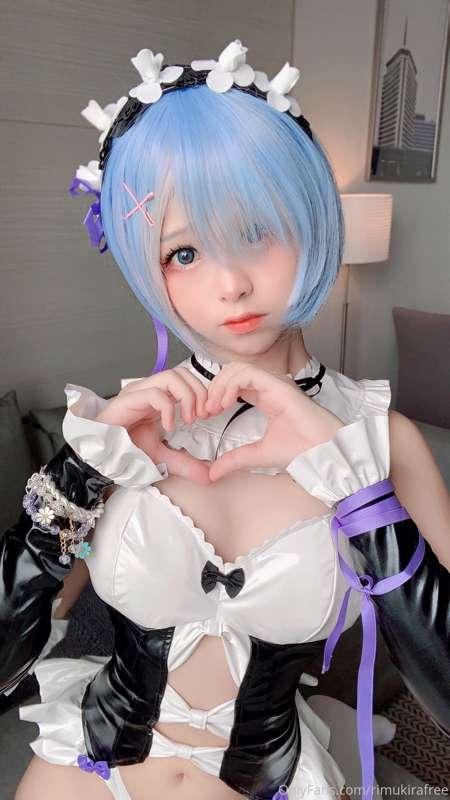 What do you love most about me?💕

more: onlyfans.com/remukir..