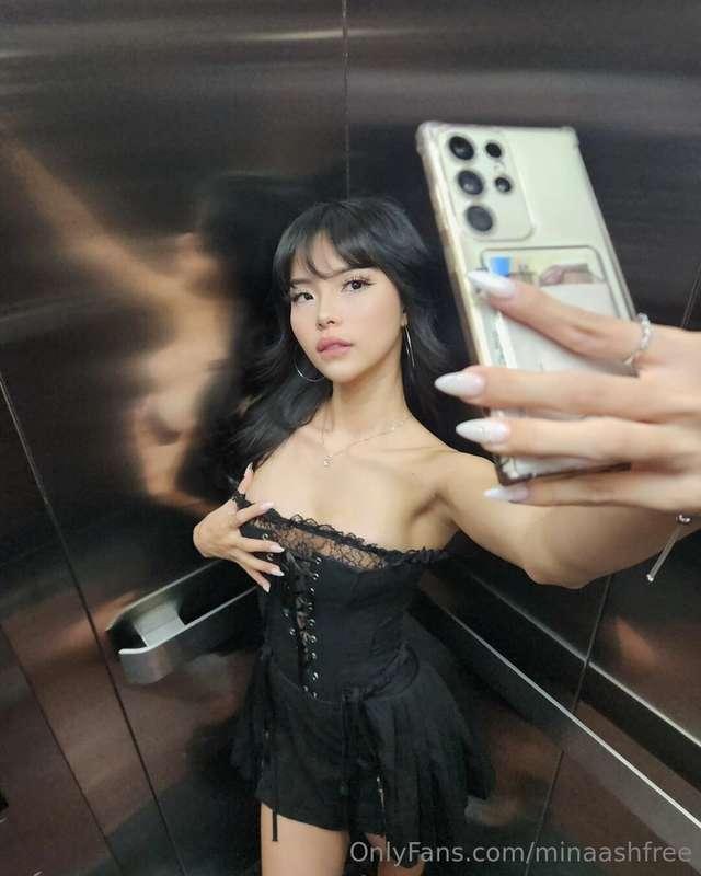 ready for a little more of my sexy side? 🤭