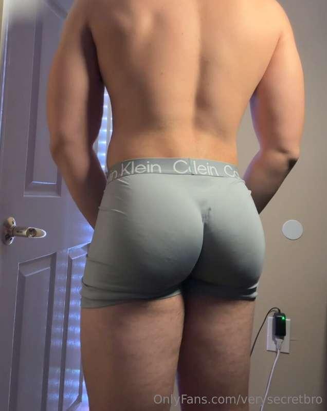 away tonight bros but back tmwr so be ready to respond to me..