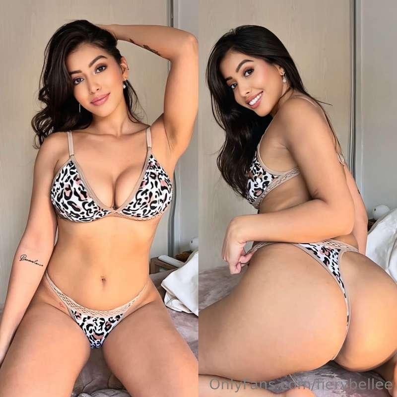 HORNY BRUNETTE @julianaherreraaa😍 SHE LIKES TO PLAY WITH HER..