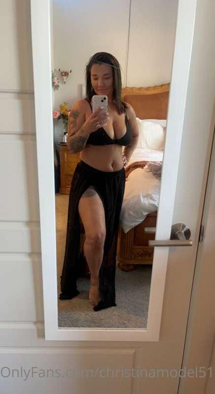 Just got a new outfit in for a photo shoot. How do you guys ..
