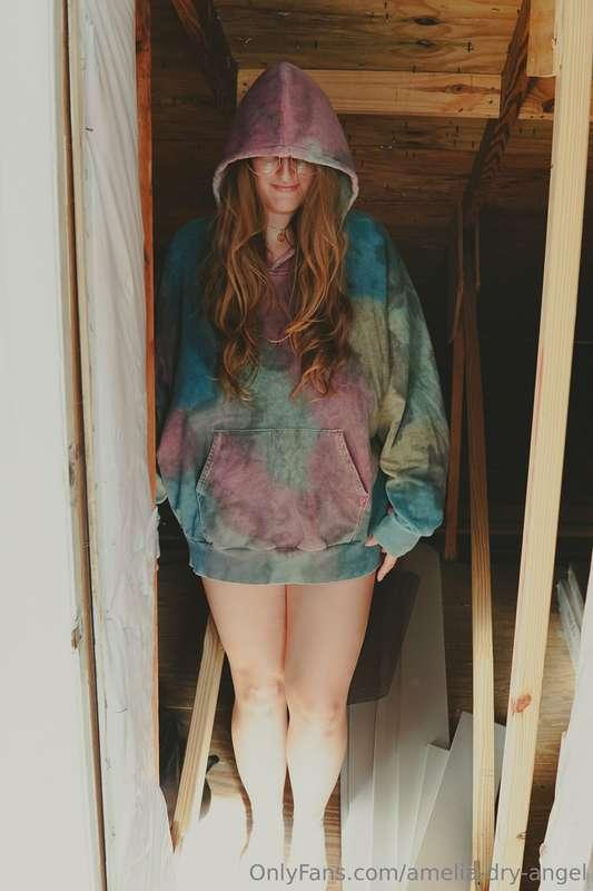 come in the attic with me... i promise i'll be nice and do n..