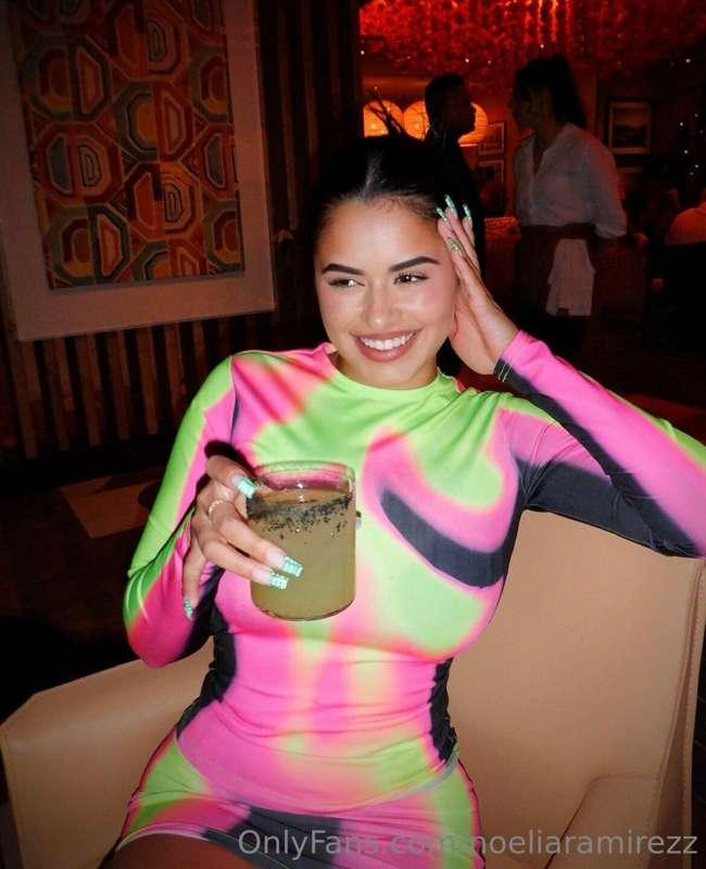want to make me smile? buy me a drink ;)