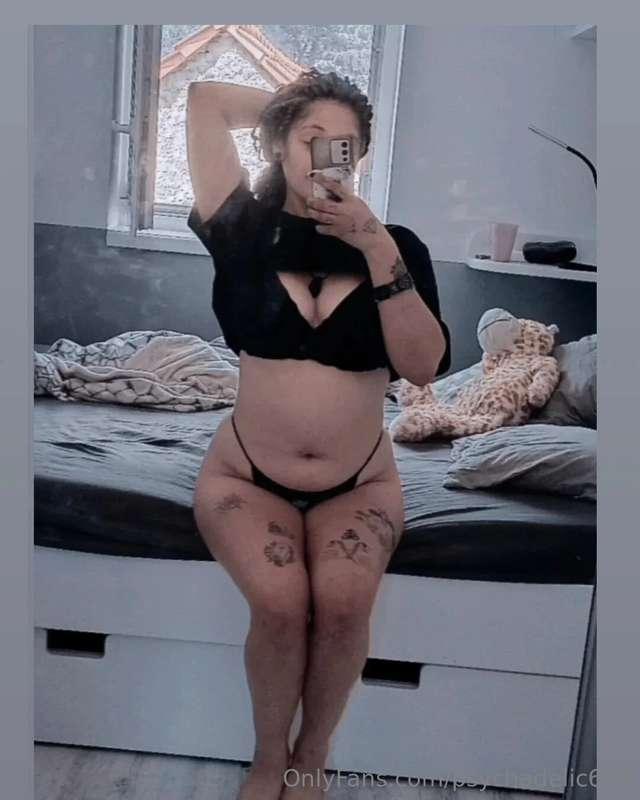 Zdravím všechny 🫶 tady na onlyfans nebudu aktivní nějakou do..