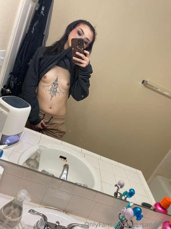 Message me if you want to be my SD/Fin sub ❤️ 