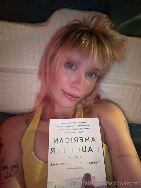 I'm still in bed reading. How's your day starting? 🥰 I’m her..