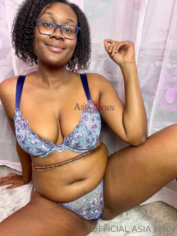 # can I have your attention? 😘

onlyfans.com/xasialynnx