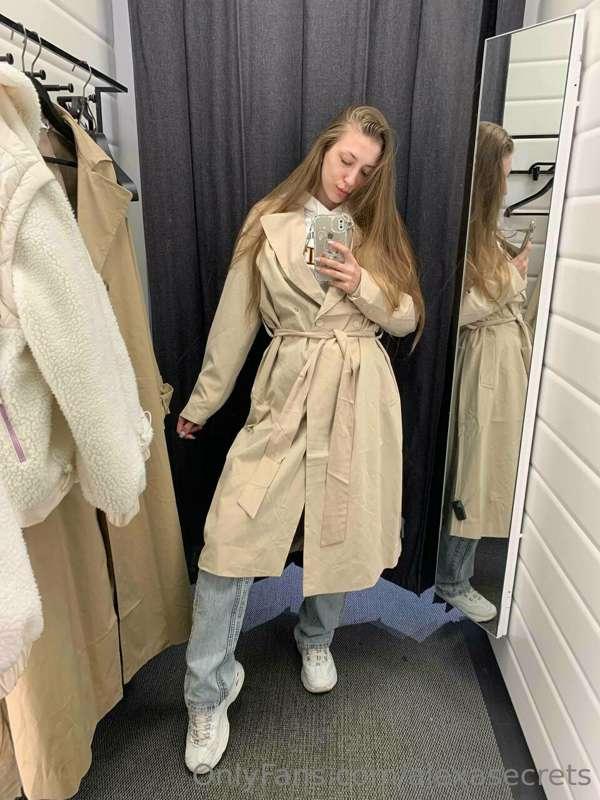 ***Bunny***, how are your weekends going?

I like to go shop..