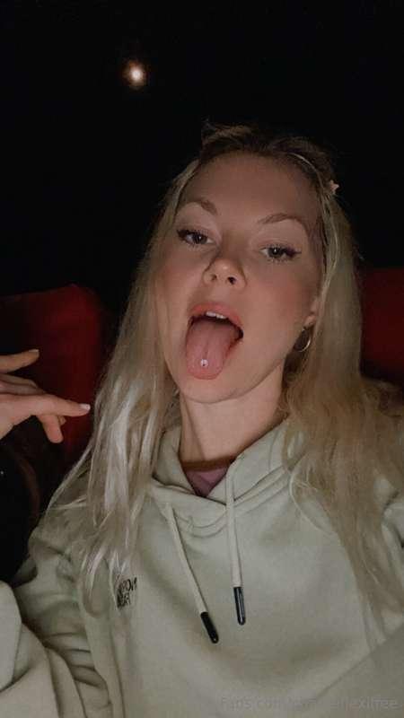 Cinema alone 🍿I love clown movies they’re so silly 🤡 think I..