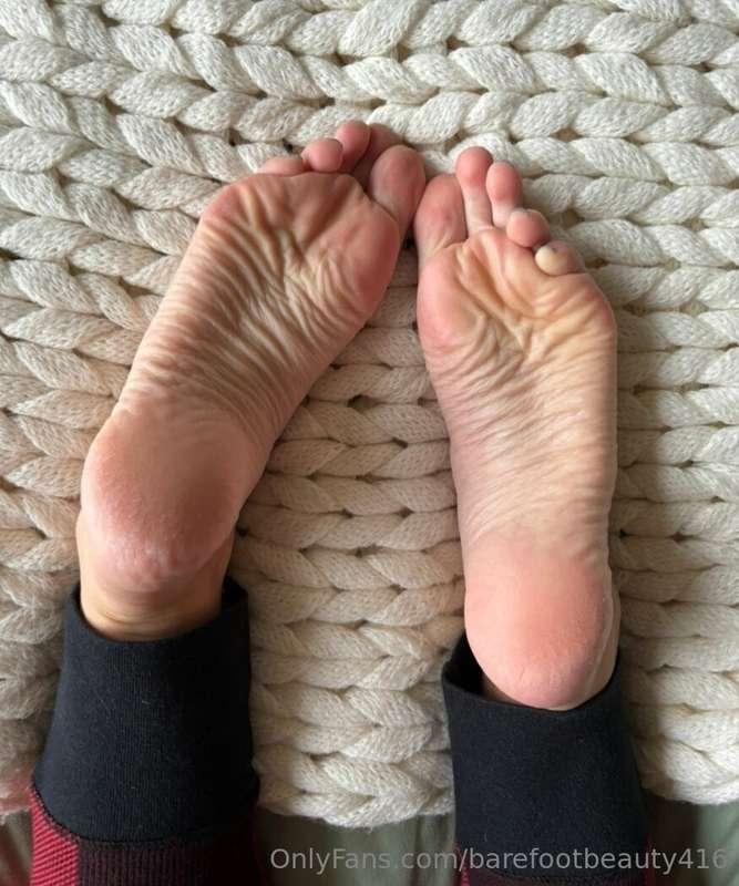 you can fake a lot of things, but wrinkly soles are not one🤣