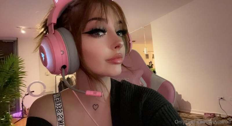 what should i play!! fortnite or new warzone update!