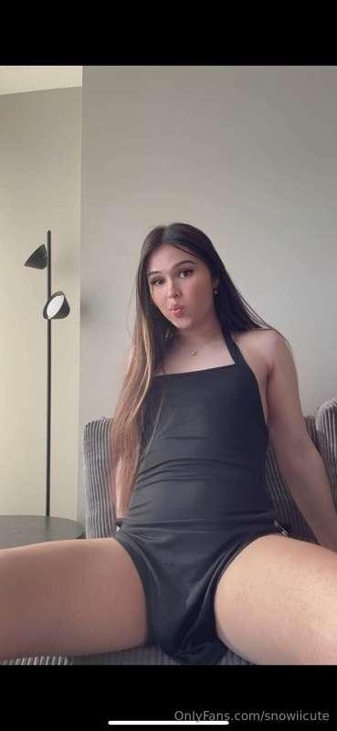 Eyes on me only please 😋😈